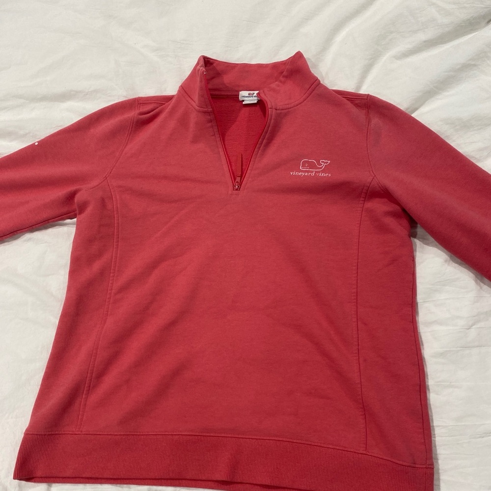 Pink Vineyard vines pullover